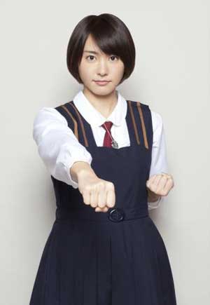 新垣结衣为演《乱马》亲手剪发25cm