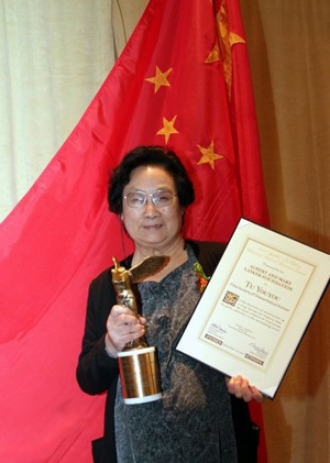 日本媒体看中国人复杂的诺贝尔奖情结