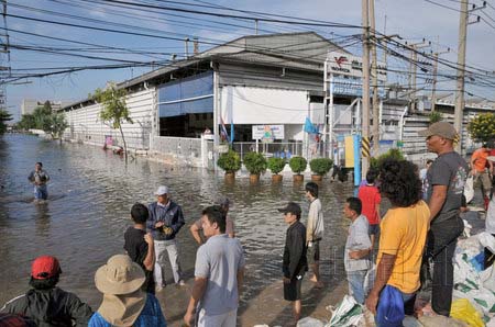 泰国洪灾持续 420家日系企业受灾