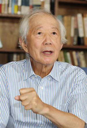 日本作家北杜夫(拍摄于2010年7月)【日本文化】据共同社消息,因《榆家