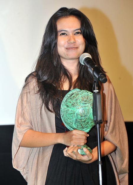 第24届东京国际影节 印尼《镜子不说谎》丰田地球奖