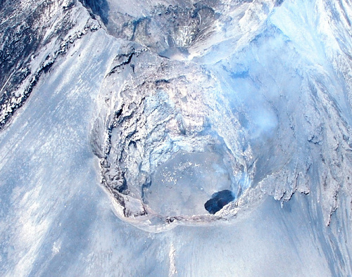 樱岛火山口高度变浅 喷火时或将发生火山碎屑流和熔岩流