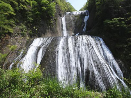 袋田瀑布