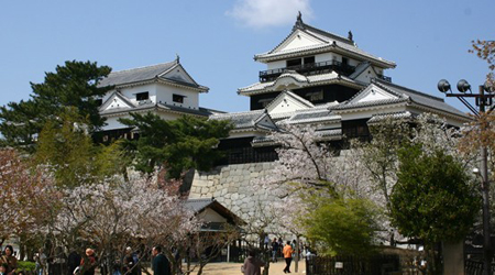 松山城