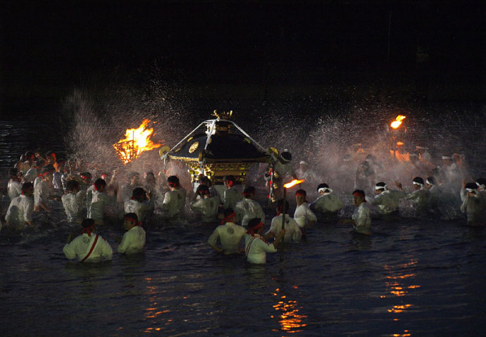 日本三大裸祭之一——若宫八幡秋季大祭·裸祭