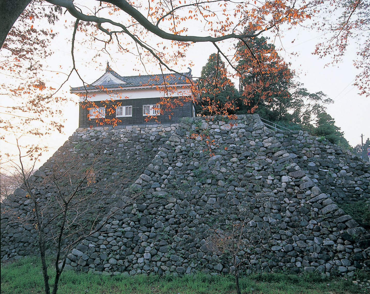 龟山城迹