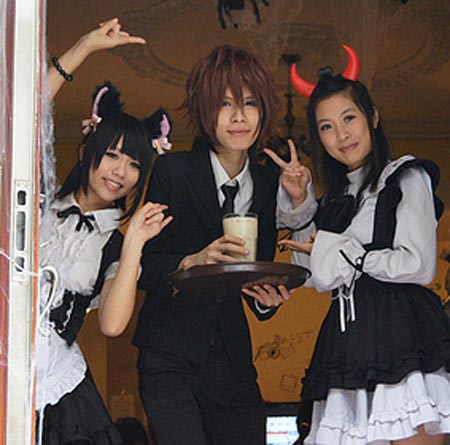 万圣节大宅下的女仆与执事 广州首家女仆执事咖啡屋