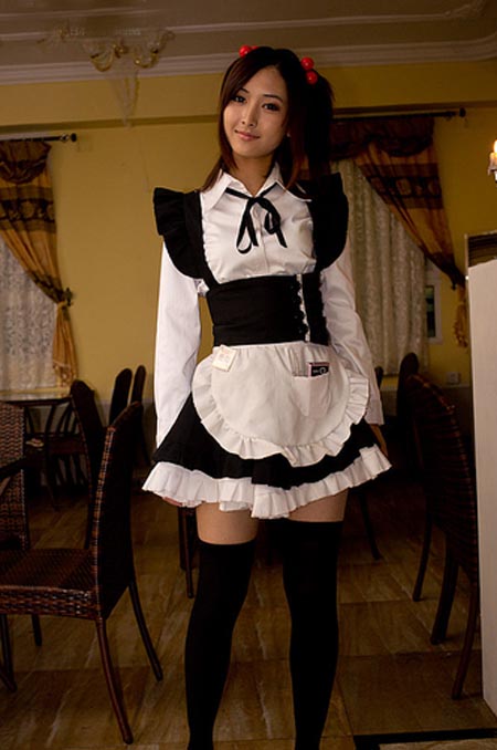 万圣节大宅下的女仆与执事 广州首家女仆执事咖啡屋