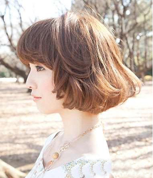 日系齐肩中发的5个绝美瞬间