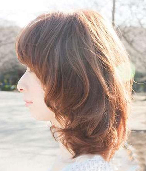 日系齐肩中发的5个绝美瞬间