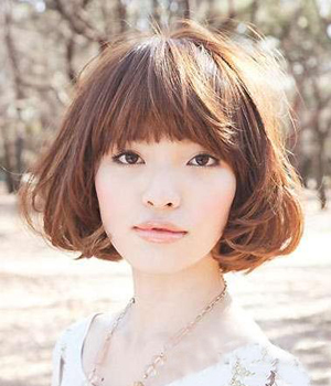 日系齐肩中发的5个绝美瞬间