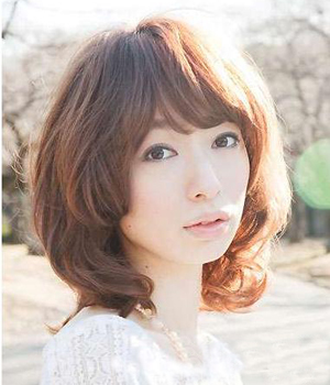 日系齐肩中发的5个绝美瞬间