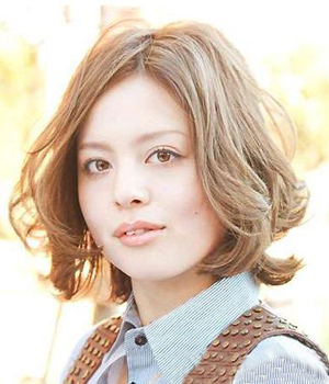 日系齐肩中发的5个绝美瞬间