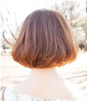 日系齐肩中发的5个绝美瞬间