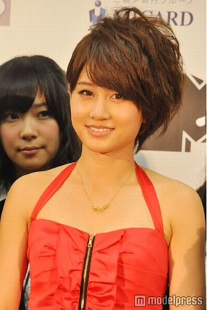 武井咲前田敦子等人入选2011年日本最闪耀的女性名人