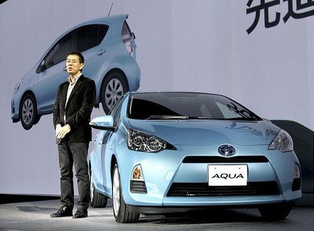 丰田发售全球燃耗最低的HV“AQUA”