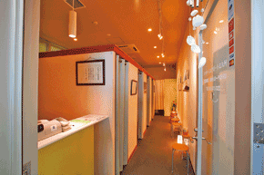 北九州机场的服务设施