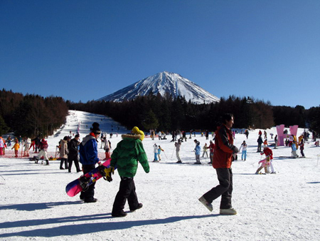 日本滑雪公司瞄准中国市场