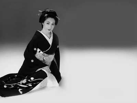 日本女人为何钟情于“跪”