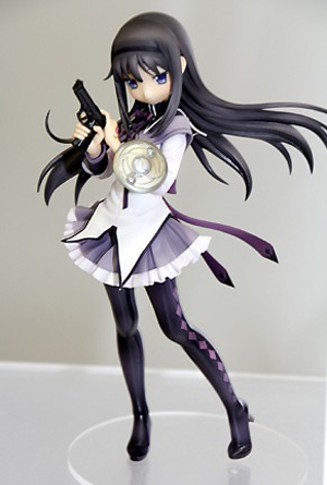 秋叶原手办展开幕 儿时经典现世人气一网打尽