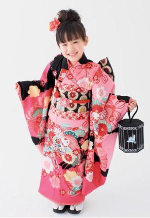 天才小童星芦田爱菜