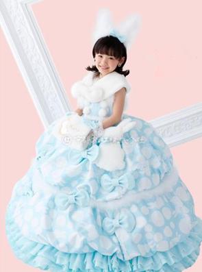 天才小童星芦田爱菜