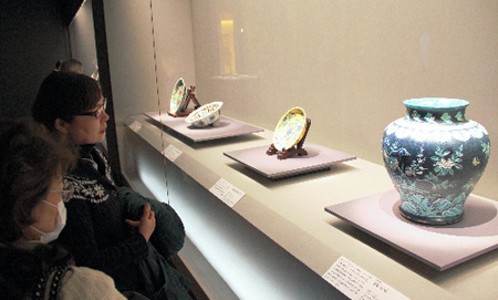 “东洋陶瓷之美”展在东京三得利美术馆开幕
