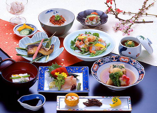 日本批准申报"和食"为世界非物质文化遗产的提案书