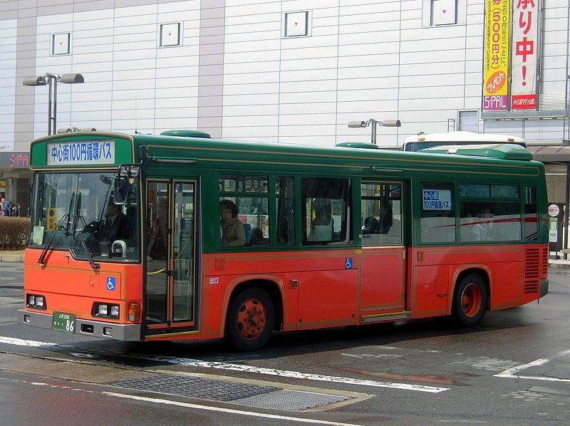 中心街100日元循环巴士