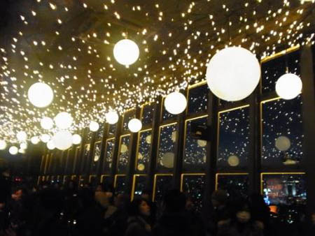 日本恋人共度情人节首选之地——东京塔浪漫灯彩