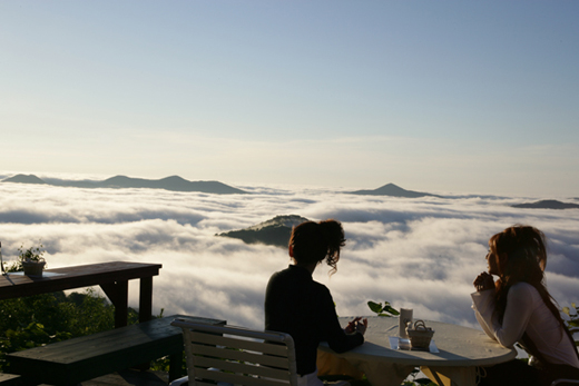 离天国最近的咖啡厅——北海道云海Terrace