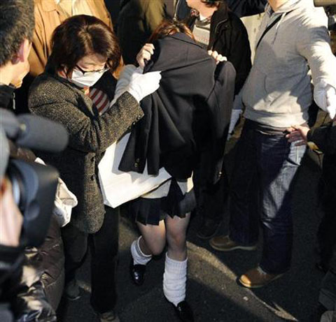 探秘日本女高中生见学俱乐部