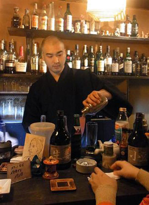 日本和尚治愈妙龄女性坊主吧和尚接待客人 日本通 日本和尚治愈妙龄女性坊主吧和尚接待客人 日本通