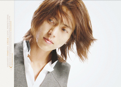 山下智久单曲5连冠 男艺人史上第四人