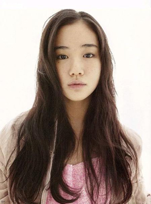 小野百合子2011年8月,大森南朋与前女友苍井优正式分手,如今仅过了