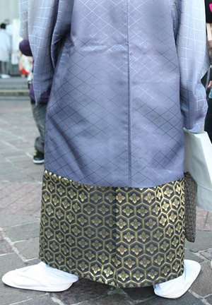 日本新时尚起义 另类的和服文化---恶男系