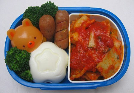 日本学生便当也疯狂