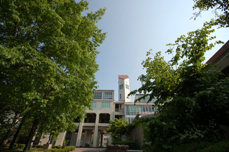 长野县短期大学