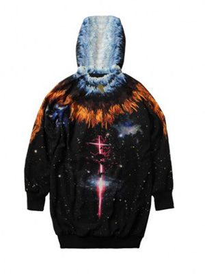 FUGAHUM"新世纪福音战士"连帽衫上演“宇宙大爆炸”