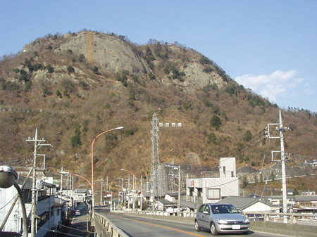 大月市