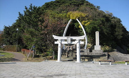 海童神社奉纳浮立 日本通