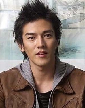 美艳型男——要润