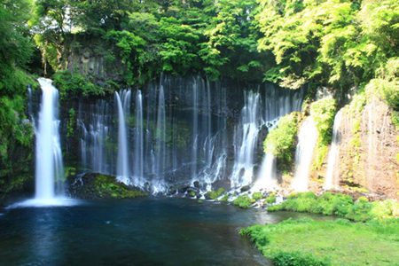 富士山静冈县白丝瀑布图片