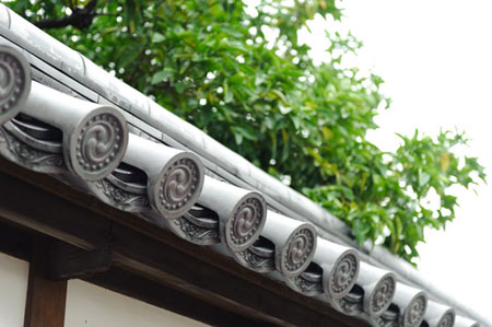 走进奈良历史街道的今井町