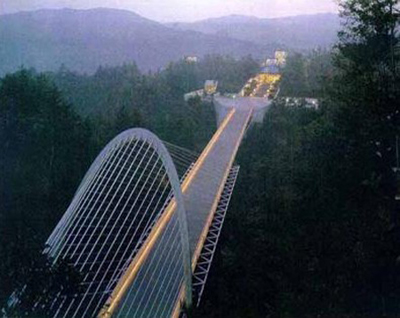 滋贺美秀美术馆的艺术之美