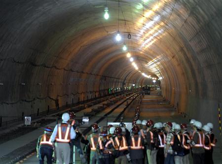 山梨线性实验线延长区间施工现场正式公开