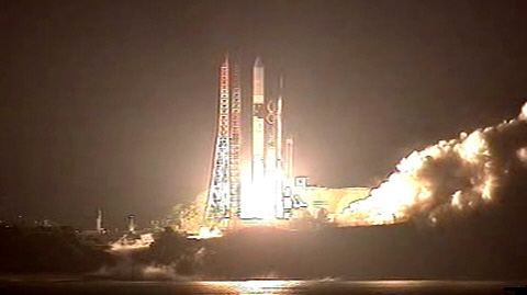 日本H2A火箭携带日韩卫星成功发射升空