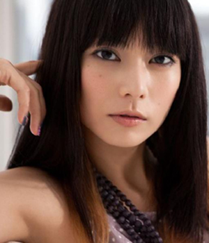 装嫩无止境 最适合齐刘海的明星TOP.10