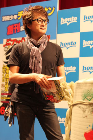 活动中,日本漫画家板垣惠介表示格斗漫画《刃牙》系列第3部《范马刃牙