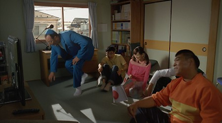 丰田“多拉a梦”真人广告推出奥运篇